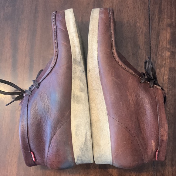 Clarks High Top Burgundy Wallabee Chukka Burgundy - Picture 6 of 7